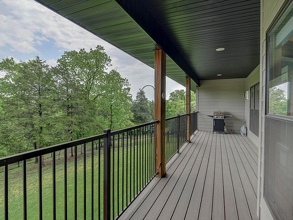 5th image of 112 Cedar Bluff