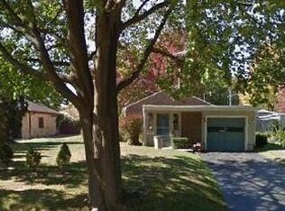 902 S Thompson St, Jackson, MI 49203