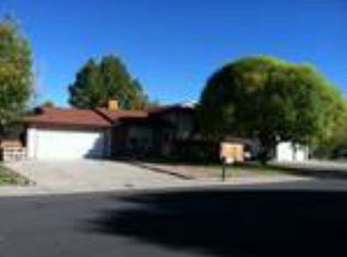 26 Archway Ln, Pueblo, CO 81005