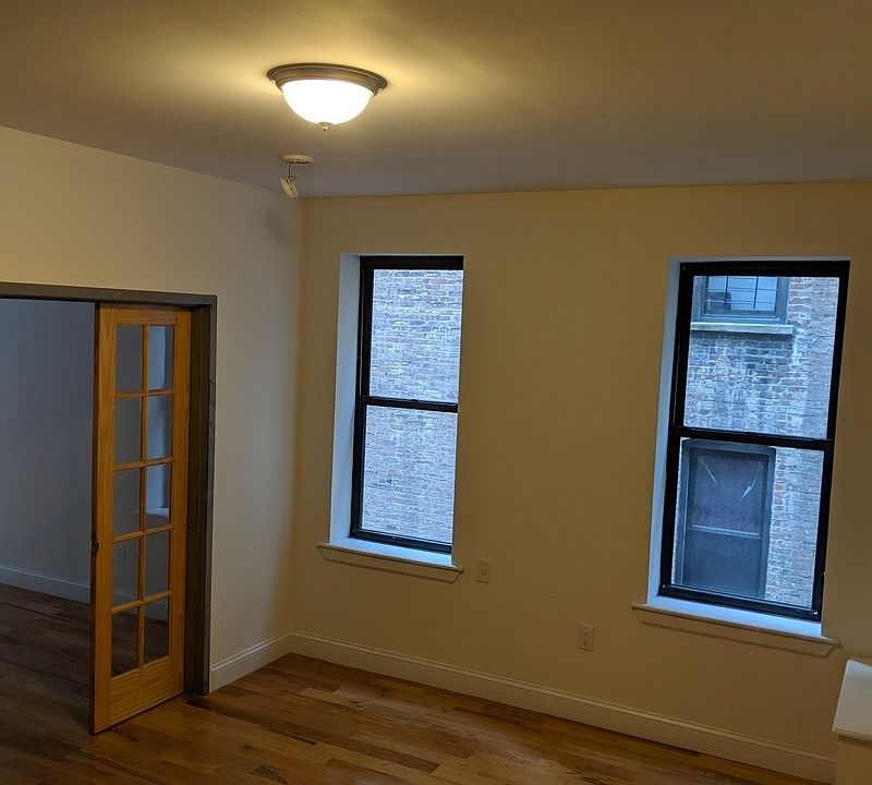 1st image of 728 W 181st St APT 36
