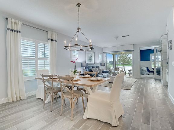 2nd image of 15227 Venosa Cir