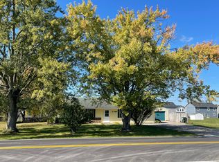 1862 N Blue Rd, Greenfield, IN 46140