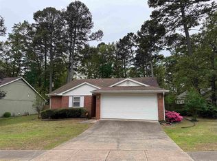 1614 Calgary Trl, Little Rock, AR 72211