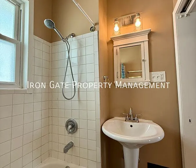 6470 Wanda Ave — Photo 14