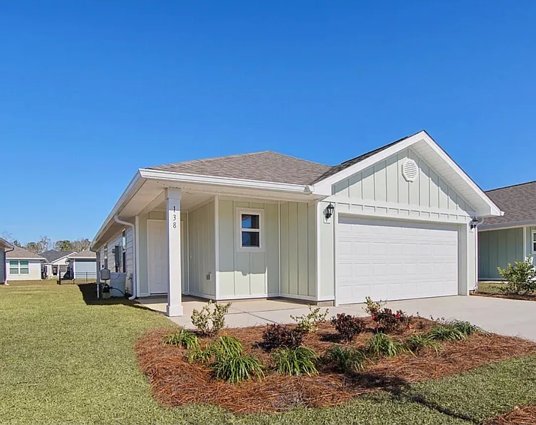 3 bed, 1637 sqft, $2,350 — Photo 3