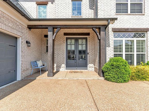 2nd image of 5571 Hayes Crest Cir W