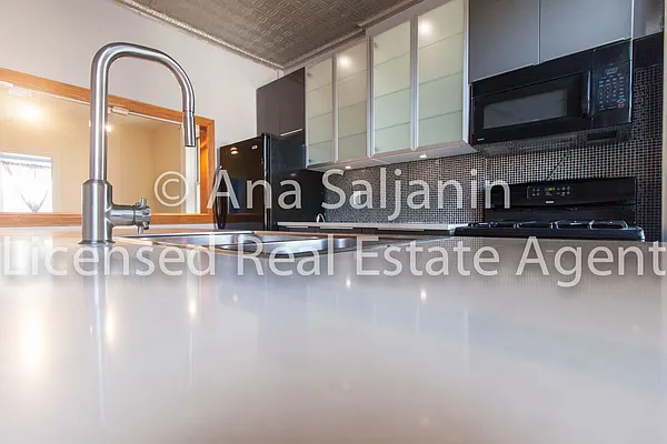 Rented by Citi Zone Realty | media 17