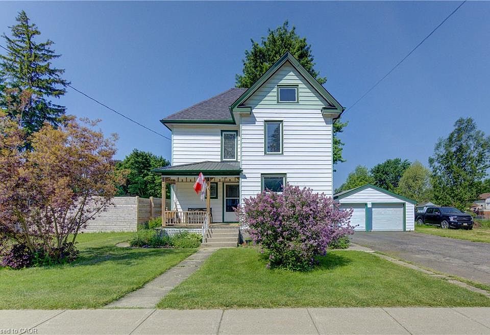 1st image of 37 Baird St S