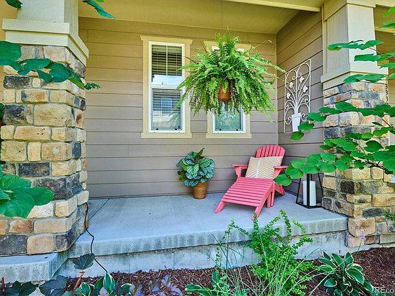 3rd image of 3334 Valentia Street