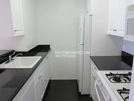 Rented by Keller Williams NYC | media 20