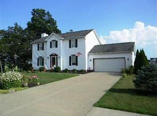 624 Shawnee St, Louisville, OH 44641