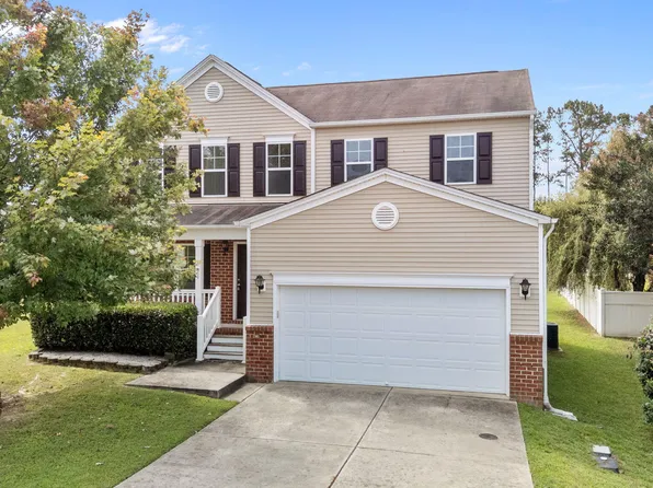 21 Woodcreek Lane, Clayton, NC 27520