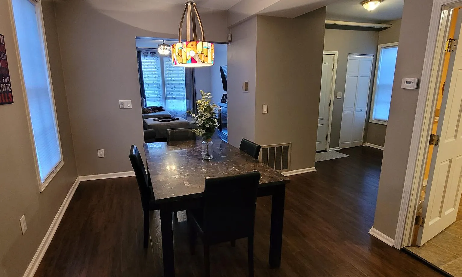 2 bed, 1250 sqft, $1,750 — Photo 1