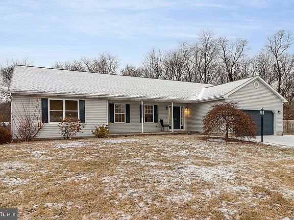 3rd image of 1629 Josephine Ann Dr