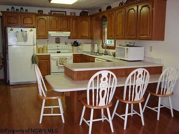 2nd image of 279 Forest View Dr