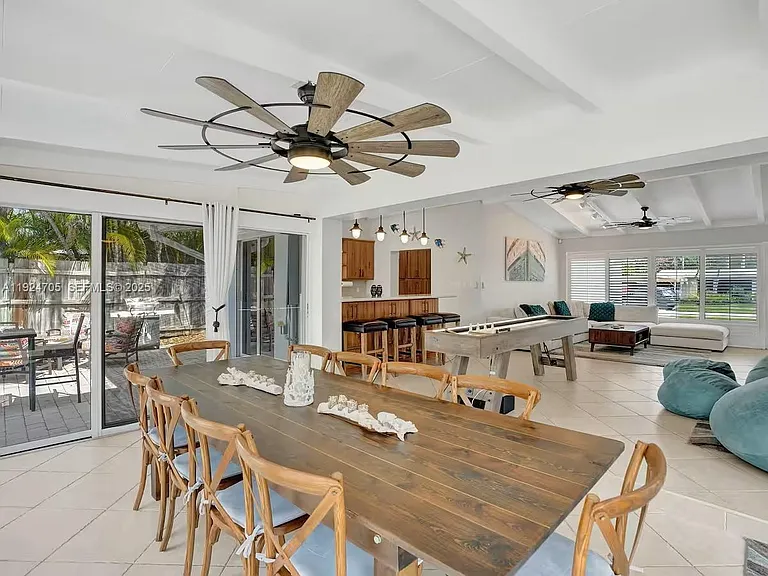 2525 Gulfstream Ln — Photo 13