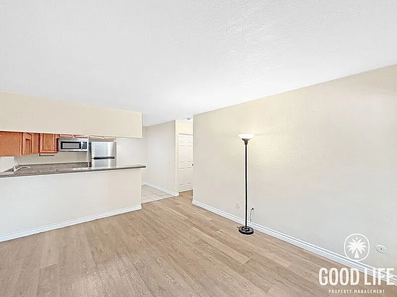 1 bed, 1.0 bath, 522 sqft, $1,850 — Photo 2