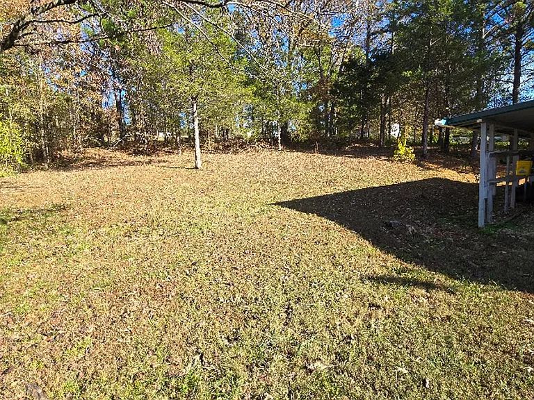 1325 N Main St — Photo 8