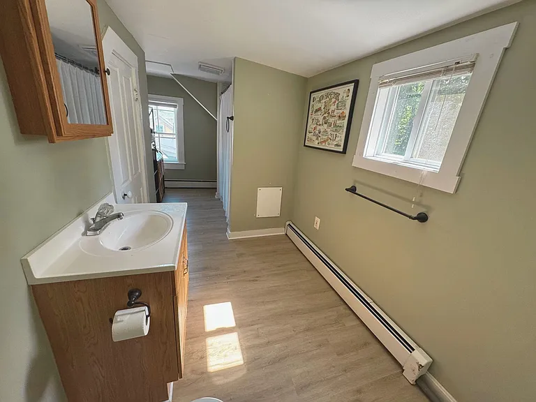 29 Central St #3 — Photo 12
