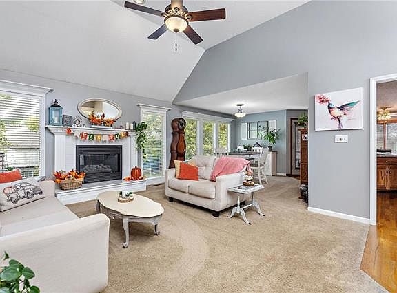 4th image of 8131 N Harden Dr