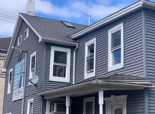 621 Ann St, Stroudsburg, PA 18360