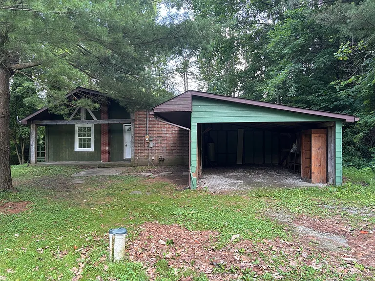 6502 Stonecreek Rd SW — Photo 2