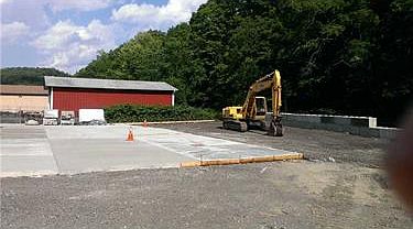 2nd image of 453 Lowries Run Rd