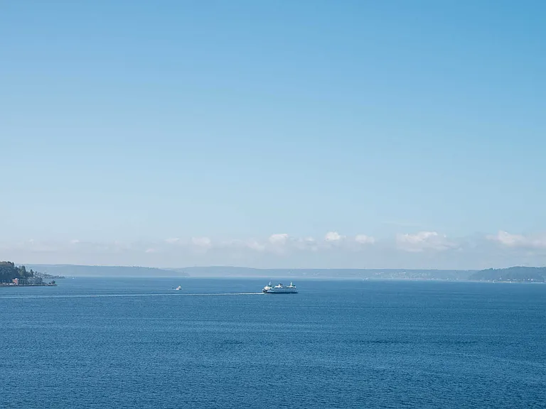 Views of Elliot Bay and Puget Sound