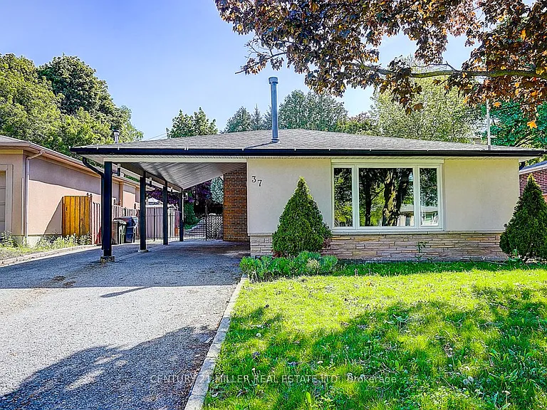 37 Dallington Dr — Photo 4