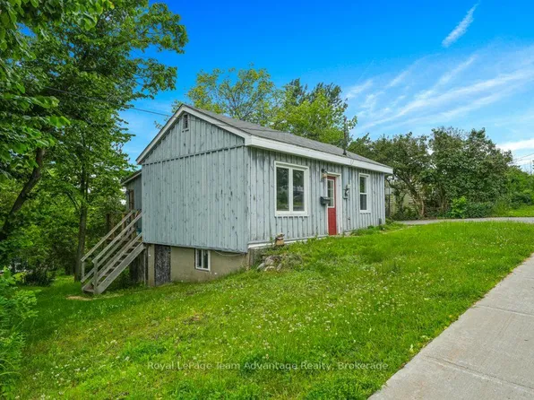 41 Emily St, Parry Sound, ON P2A 2P6