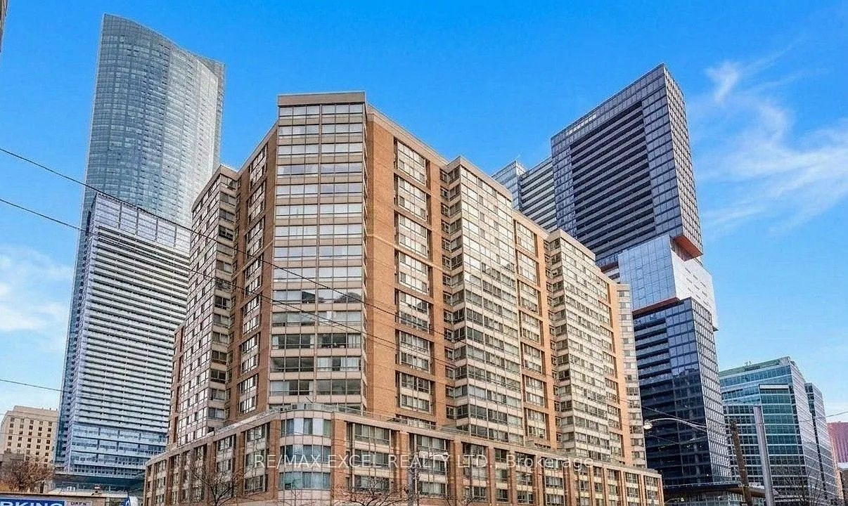 3 bed, $2,850 — Photo 1
