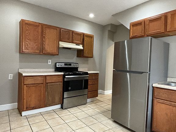 5th image of 4217 Carrollton Ave #4219