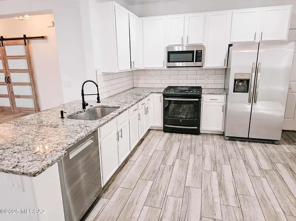 3548 N Lilly Pond Pl, Tucson, AZ 85712