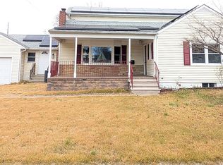 12 Godfrey Dr, Hamilton, NJ 08610