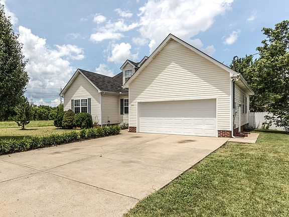 2nd image of 2323 Gold Valley Dr