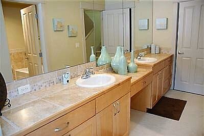 5th image of 362 Aloha St #1
