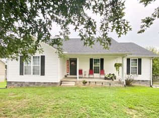 162 Nichols Ln, Chatsworth, GA 30705