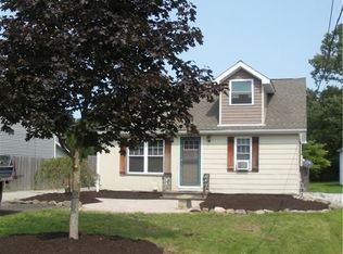 12616 Jackson Dr, Burton, OH 44021