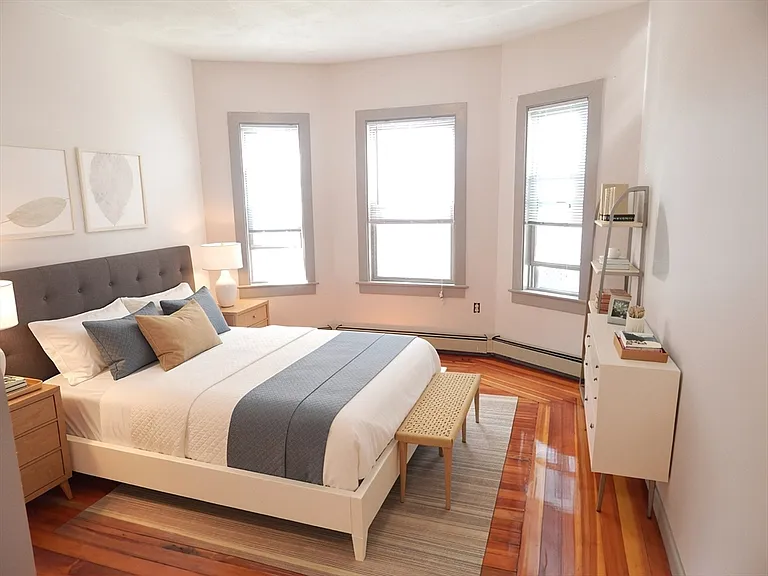 116 Grant Ave #16 — Photo 4