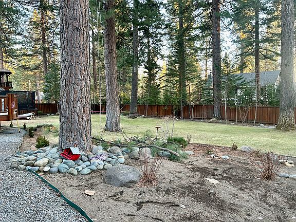 Fantastic Large Backyard