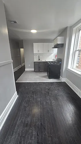 1347 Springfield Ave Photo 1