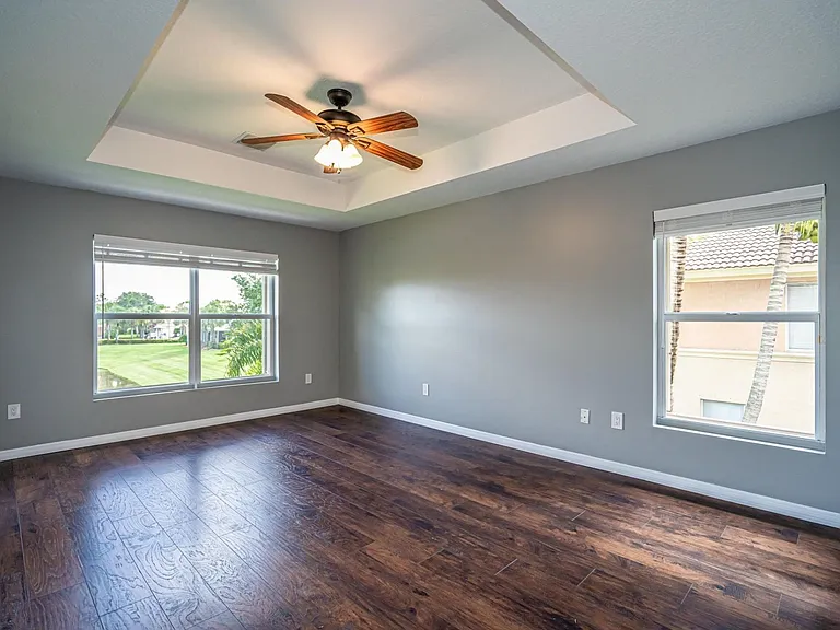 460 Rainbow Springs Ter — Photo 16
