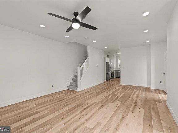 3rd image of 1551 Fruitville Pike