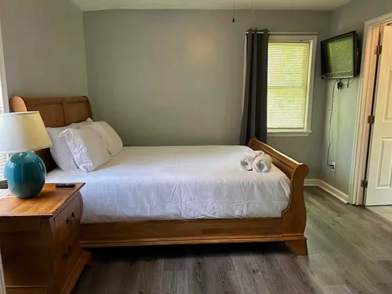 1441 Andrews St NW — Photo 20