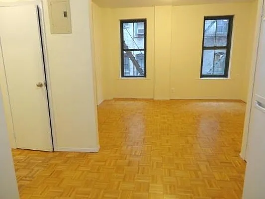 Rented by City & Suburban | media 9