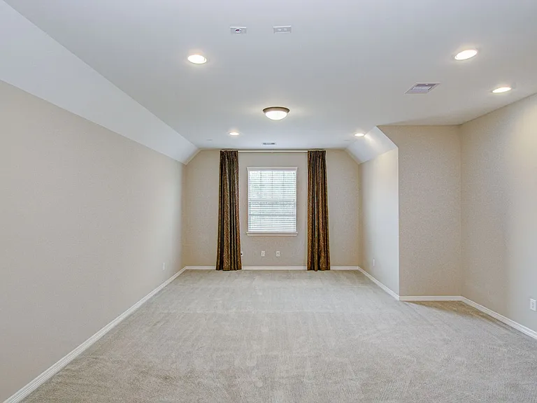 5711 Avon Landing Ln — Photo 31