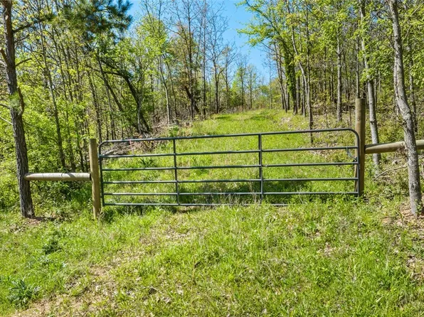 S 680th Rd, Colcord, OK 74338