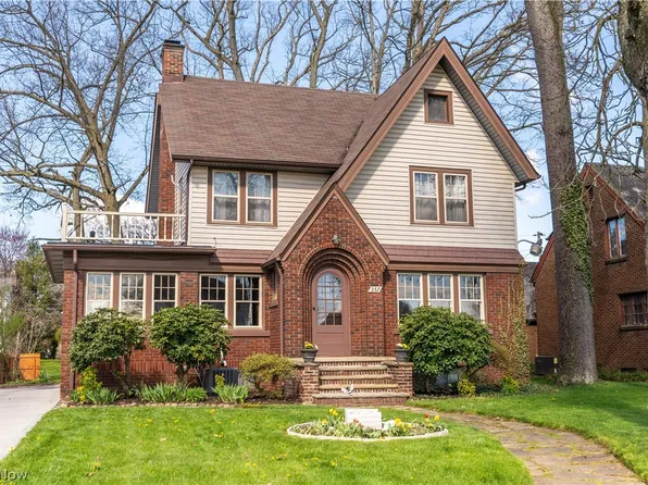 357 Raff Rd NW, Canton, OH 44708