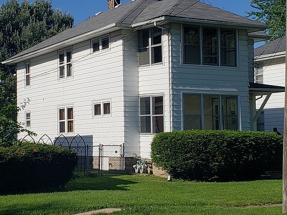 2nd image of 1648 6th Ave