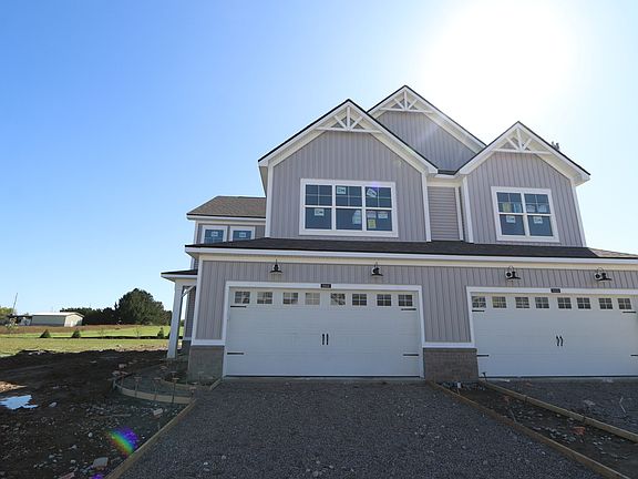 2nd image of 10641 Mangrove Dr